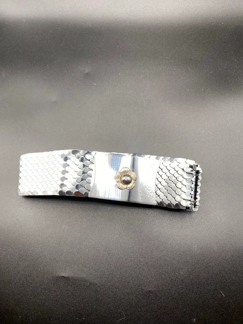 Vintage Silver Scalloped Belt