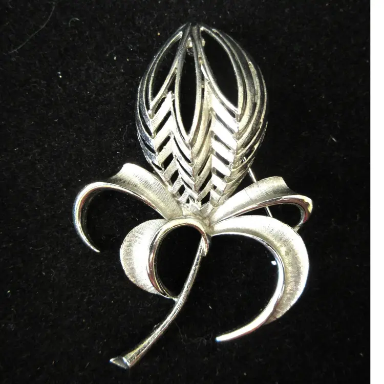 Vintage Torino Textured Silver Tone Metal Flower Bud Brooch Pin - 2.75 Inches Long