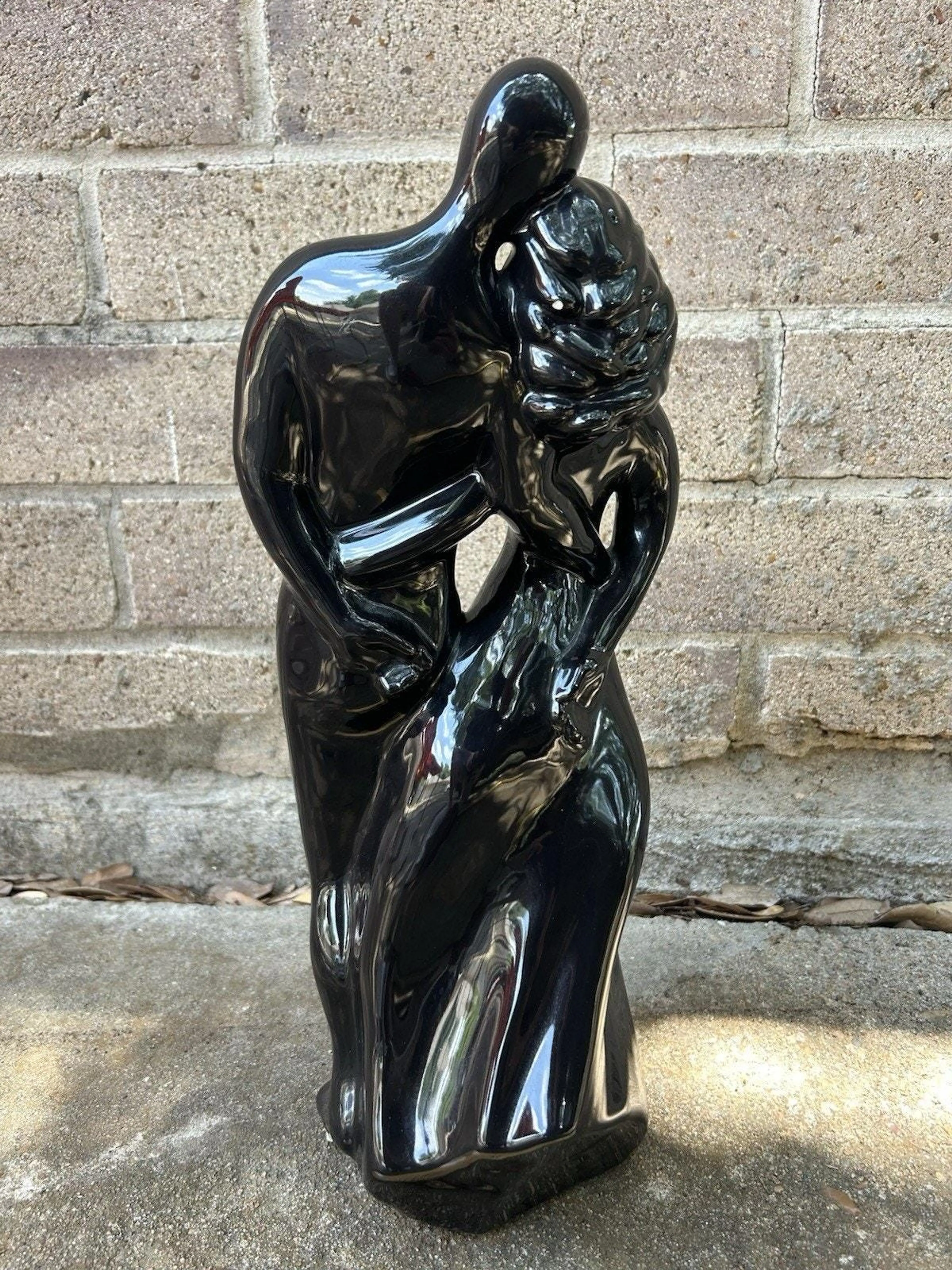 Image 2 of 7