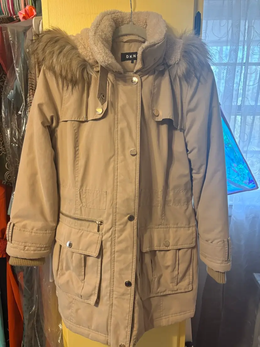DKNY Women’s Beige Hooded Long Anorak Jacket NWOT