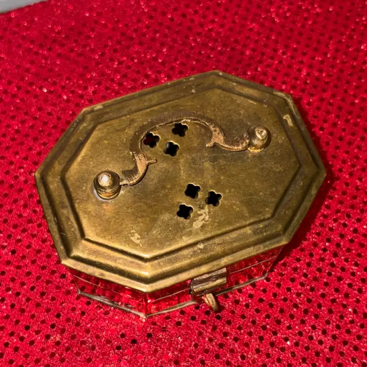 Brass Cricket Box