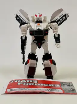 Transformers Universe Prowl Deluxe Class CHUG