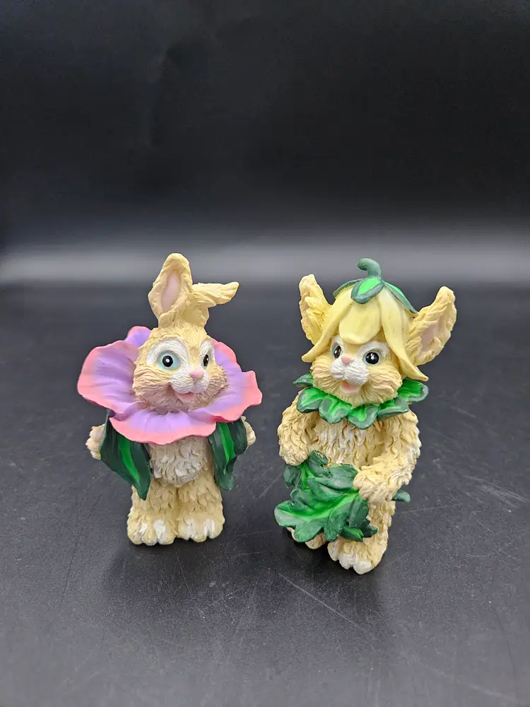 #2 Resin Flower Bunny Set of 2