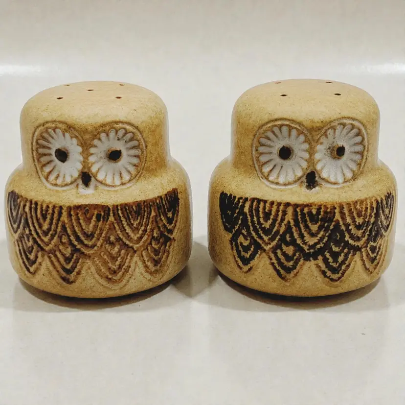 Vtg Boho MCM Rustic Owl Pottery Craft USA Ceramic Salt & Pepper Shakers