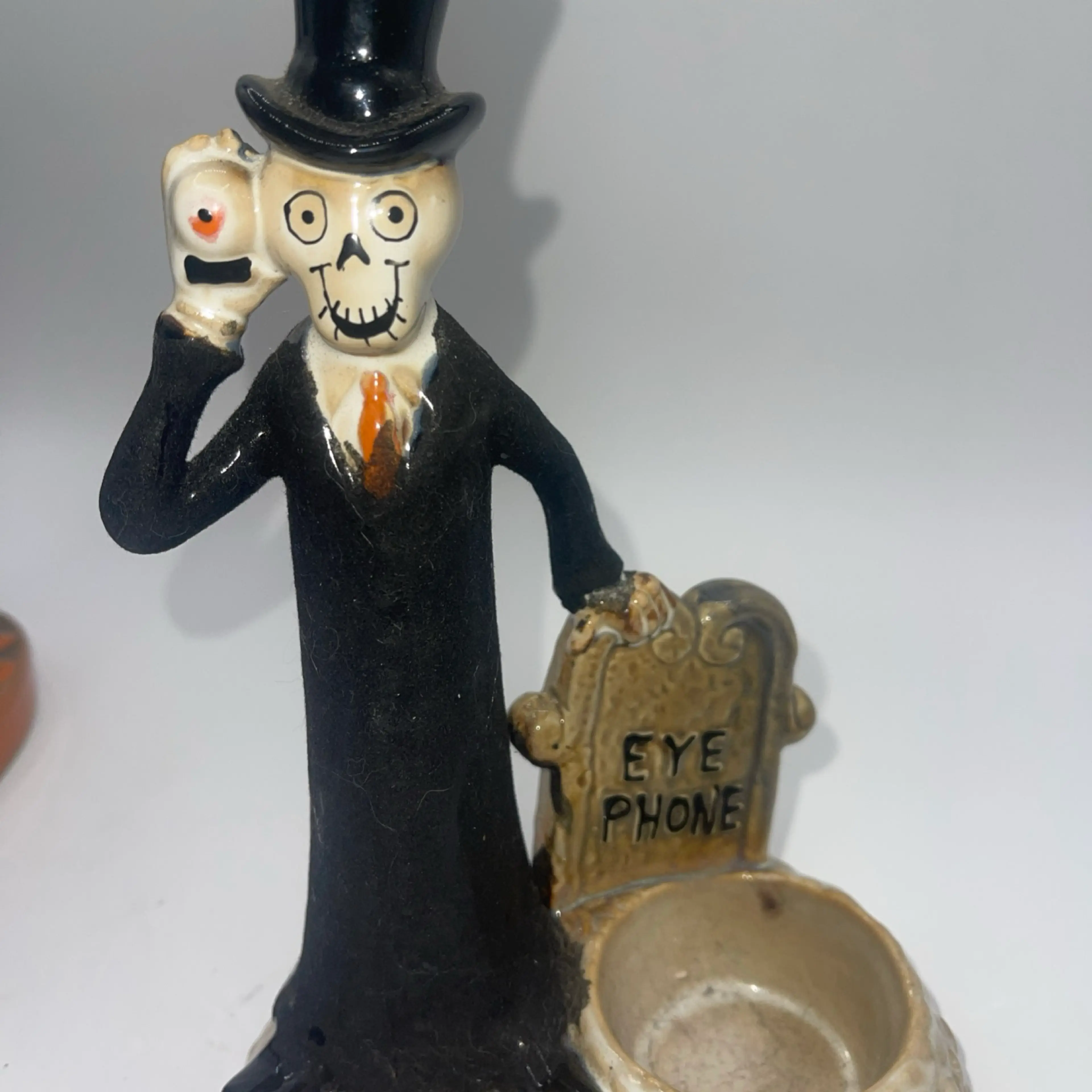 Image 3 of 8