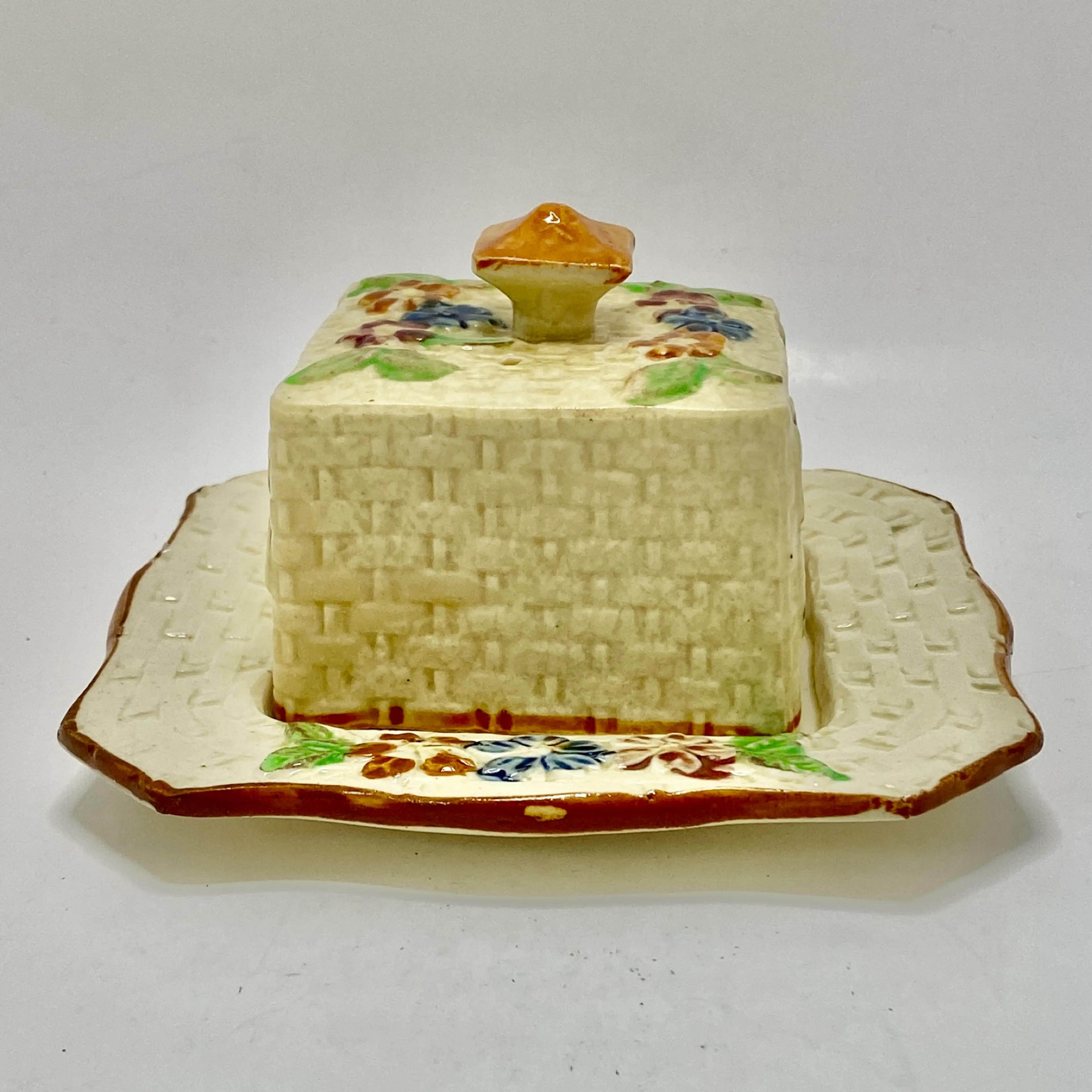 Image 3 of 8
