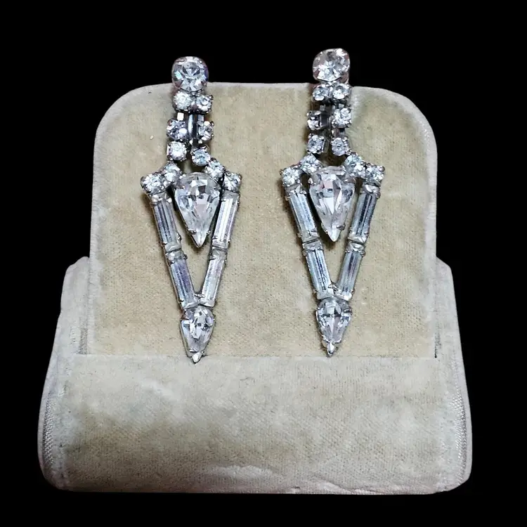 6 Pairs White Faceted Rhinestone Statement Screwback Earrings!!!!