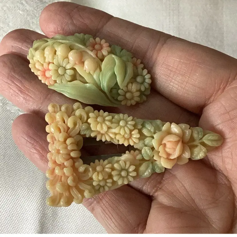 Vintage Lot Of 2 Fur Clip Celluloid Carved Flowers