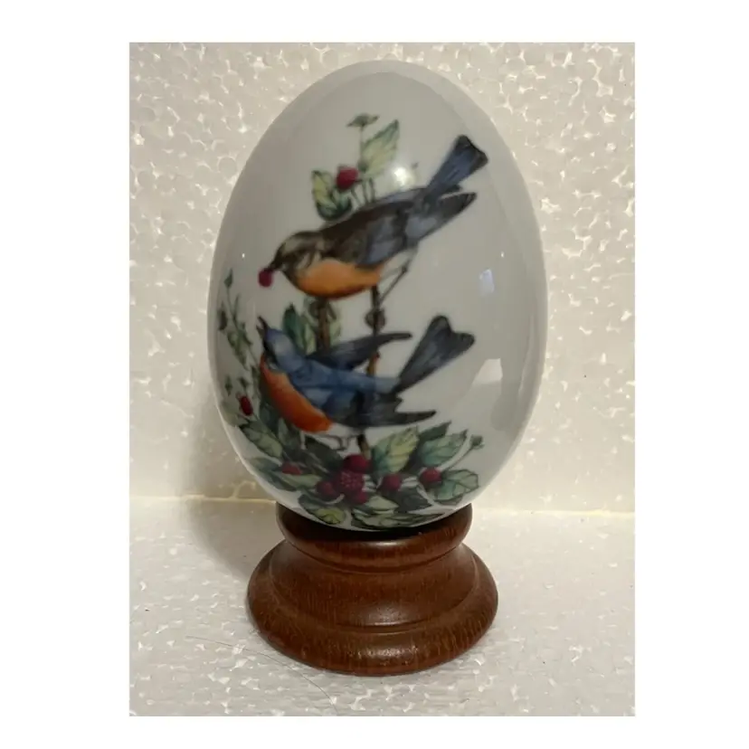 Avon Seasons Egg With Stand