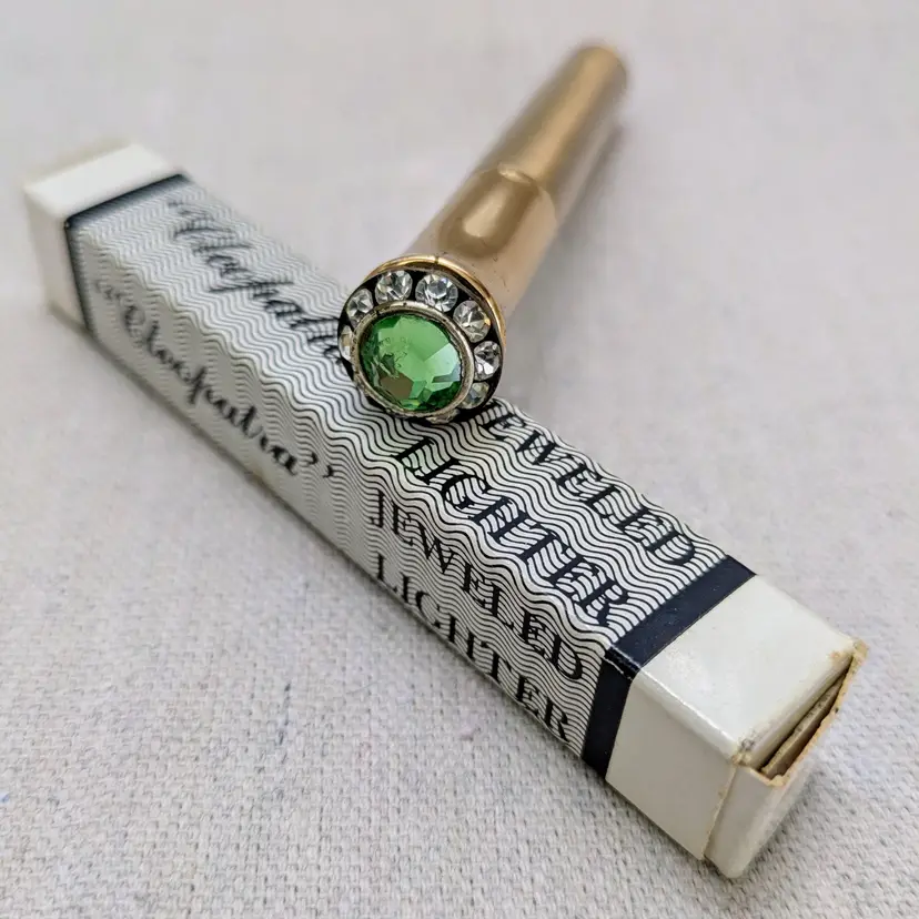 Vintage Cleopatra Jewel-Topped Lighter