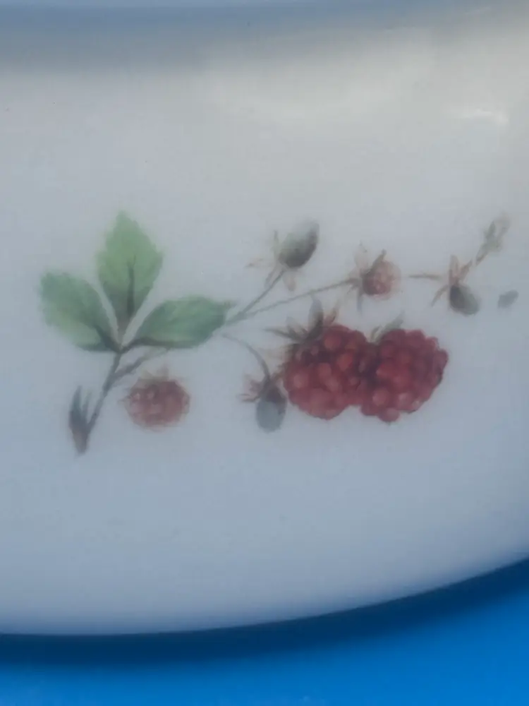 Portmeirion Soufflé Bowl W/ Berry Details Vintage & Made In England