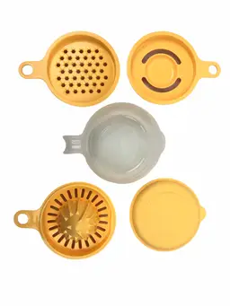 Tupperware Cooks Maid 5 Piece Set #1893 Reamer Egg Separator Grater Pitcher Lid