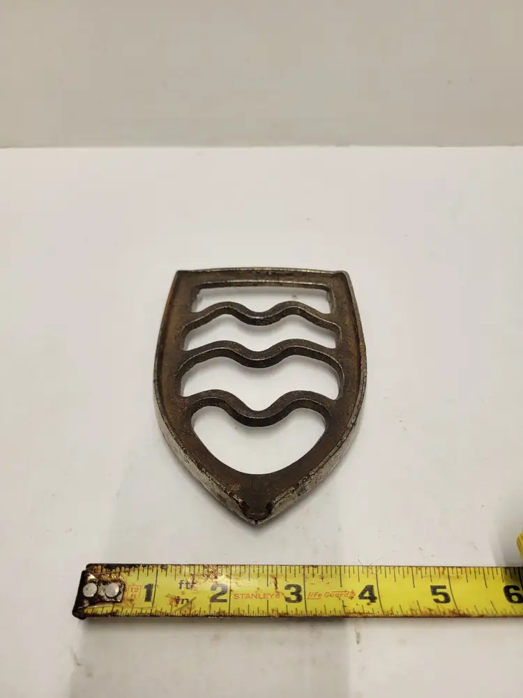 Antique Style Hot Iron REST Plate