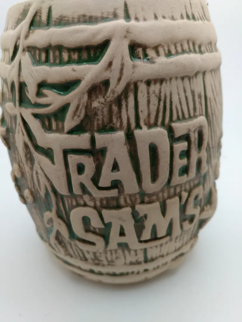 Tiki Mug Shipwreck Rum Barrel Trader Sam's Disney Enchanted Tiki Bar ETB 3rd Edition