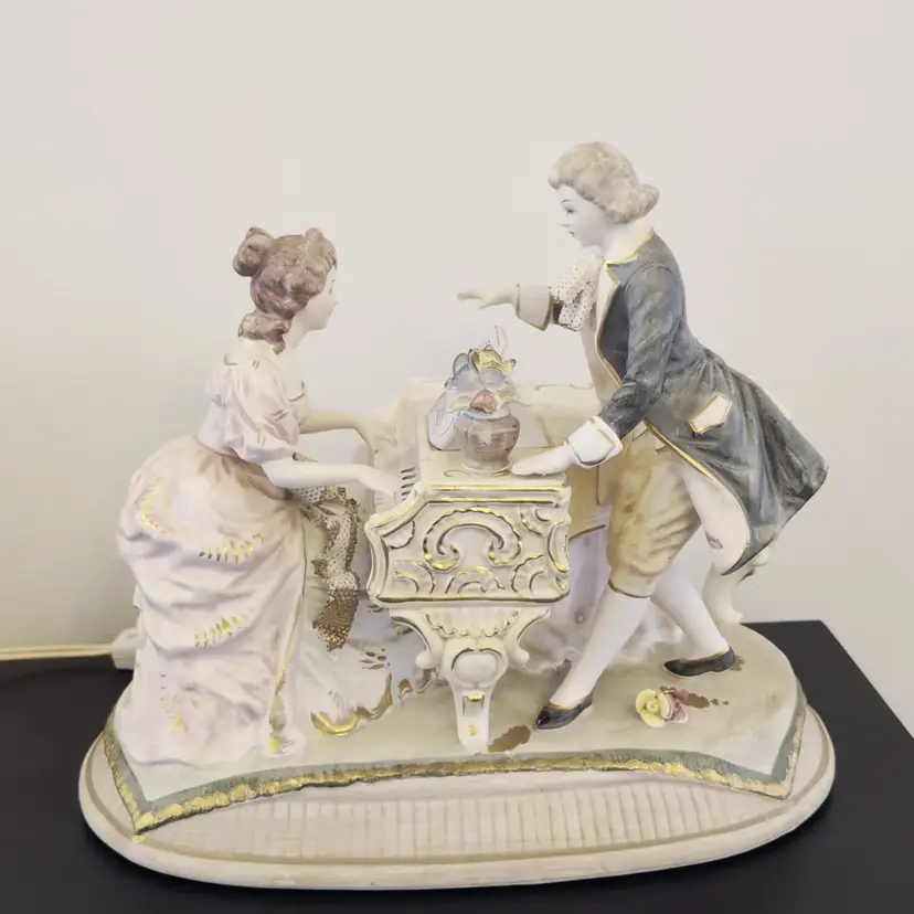 Vintage Lenwile Ardalt Porcelain Couple w/ Piano Lamp Nightlight Music Box #7022