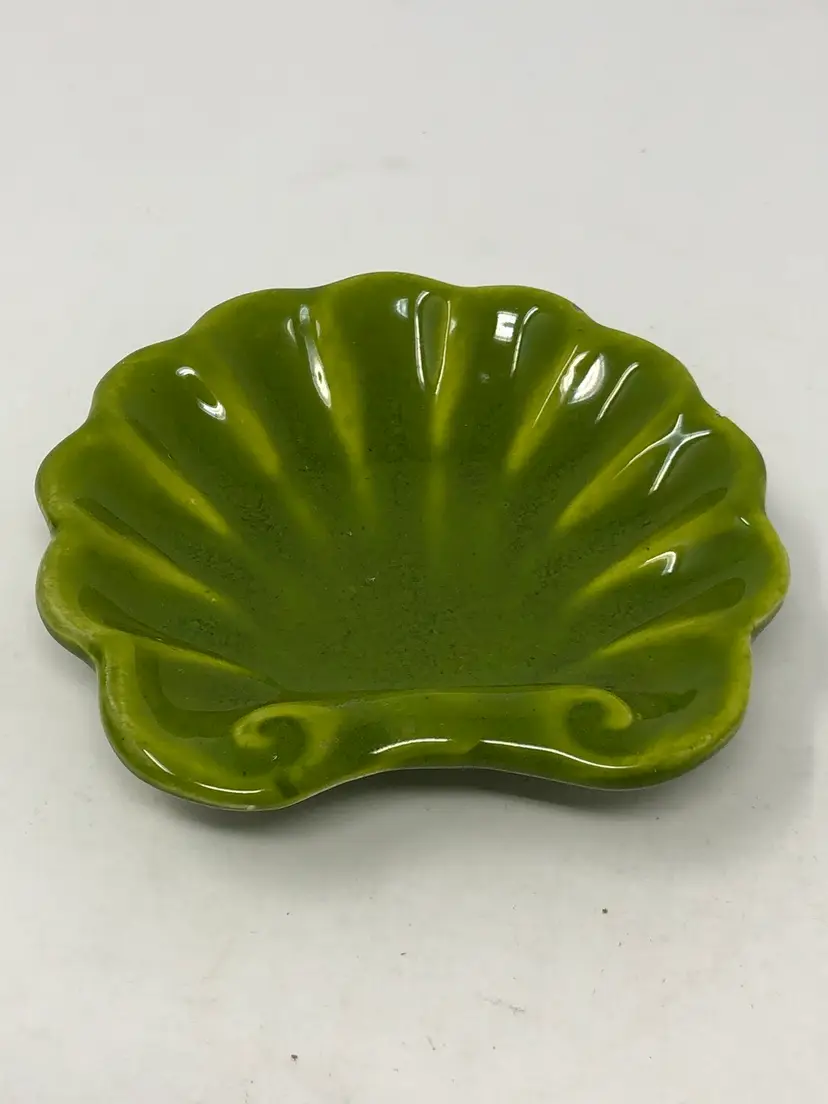 Green Clamshell Pottery Trinket Dish