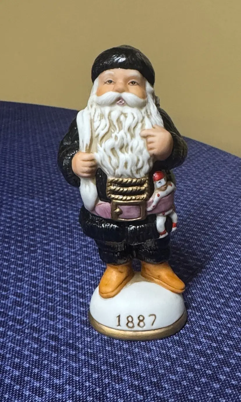 Lenox Memories Of Santa Collection 1887 Santa Figurine Vintage 1994