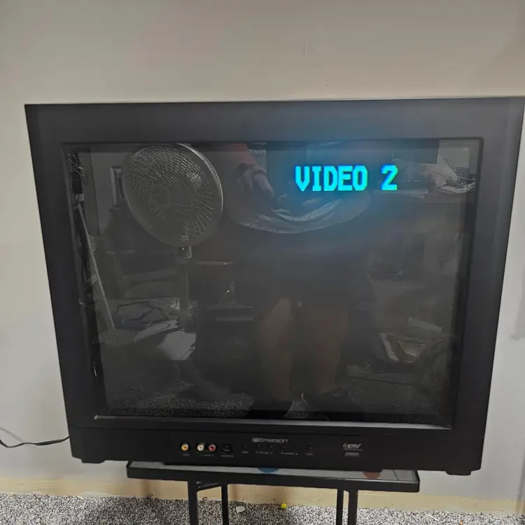 Emerson CRT 20" Retro Gaming TV S Video Tested CR202EM9