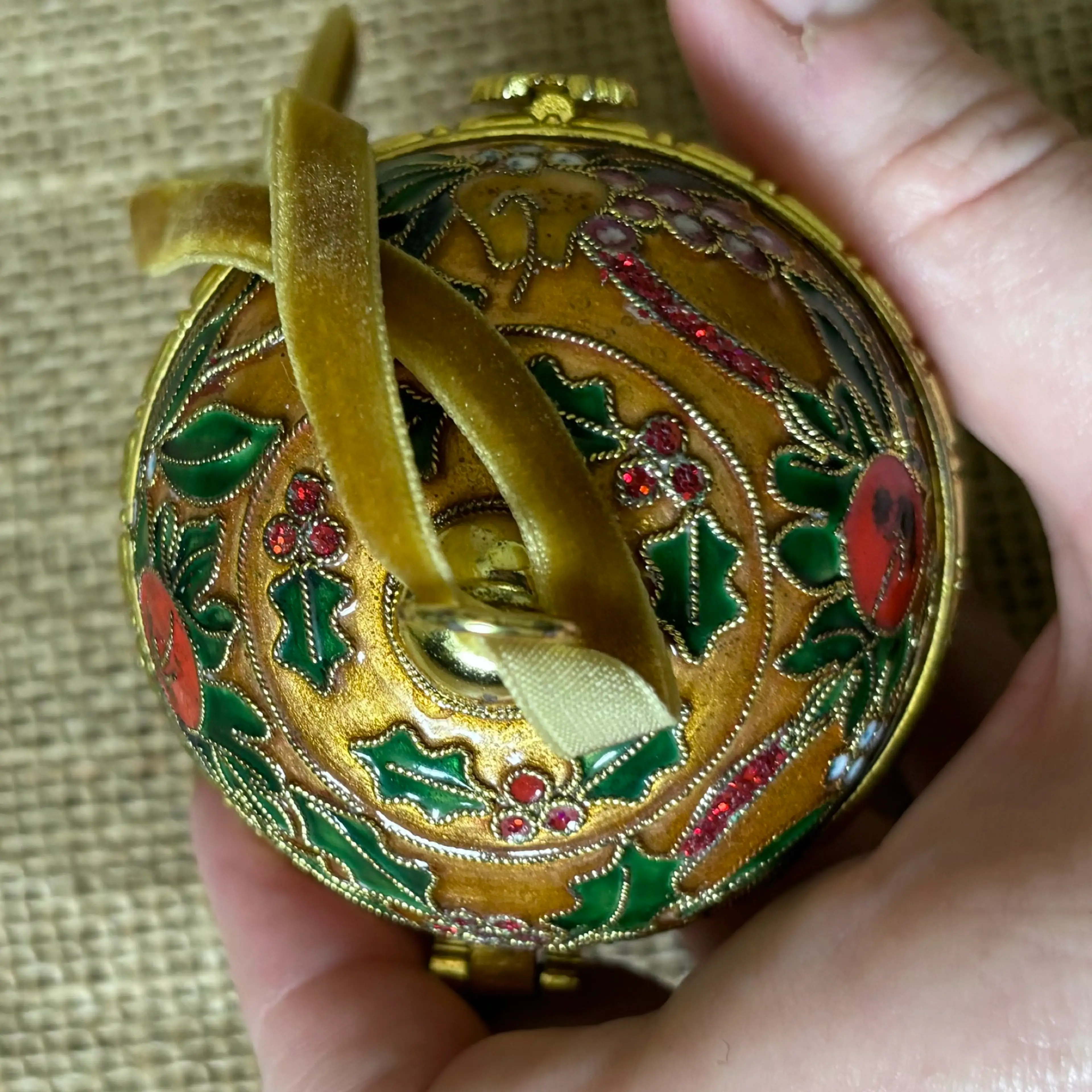 Image 4 of 8