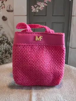 Minibrand tote