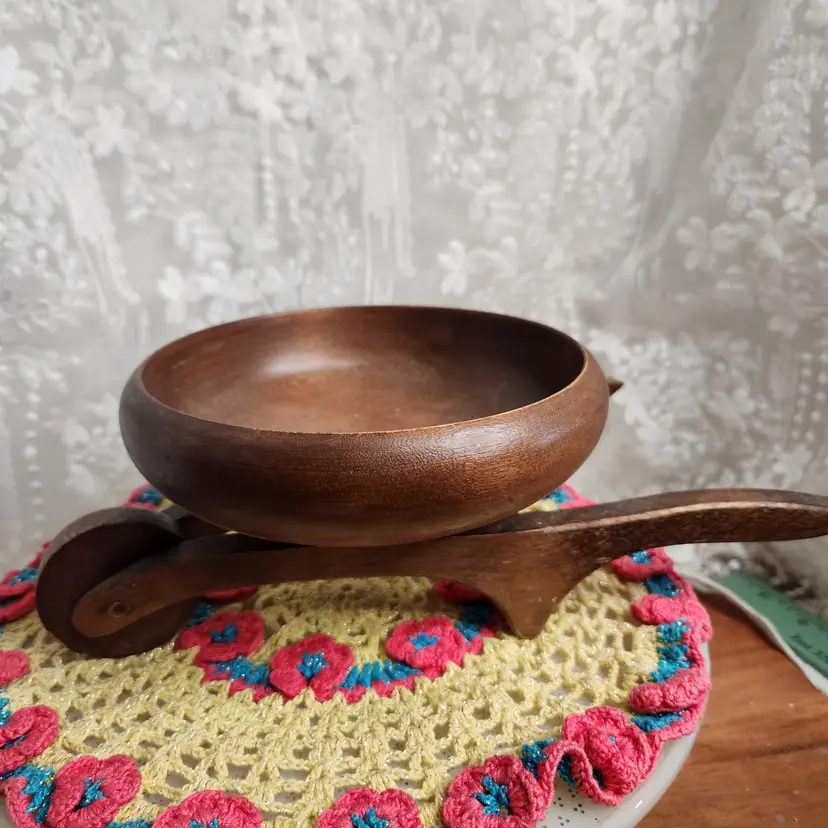 wooden bowl wheel barrow