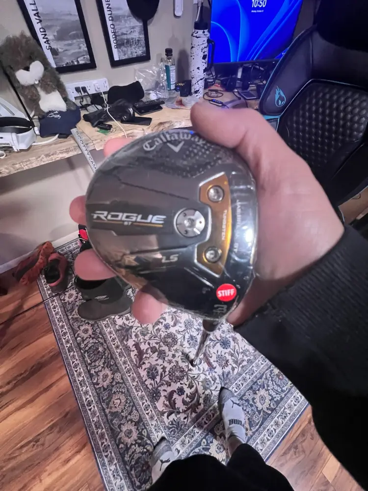 Rogue St LS HL 3 Wood On Stiff Flex.