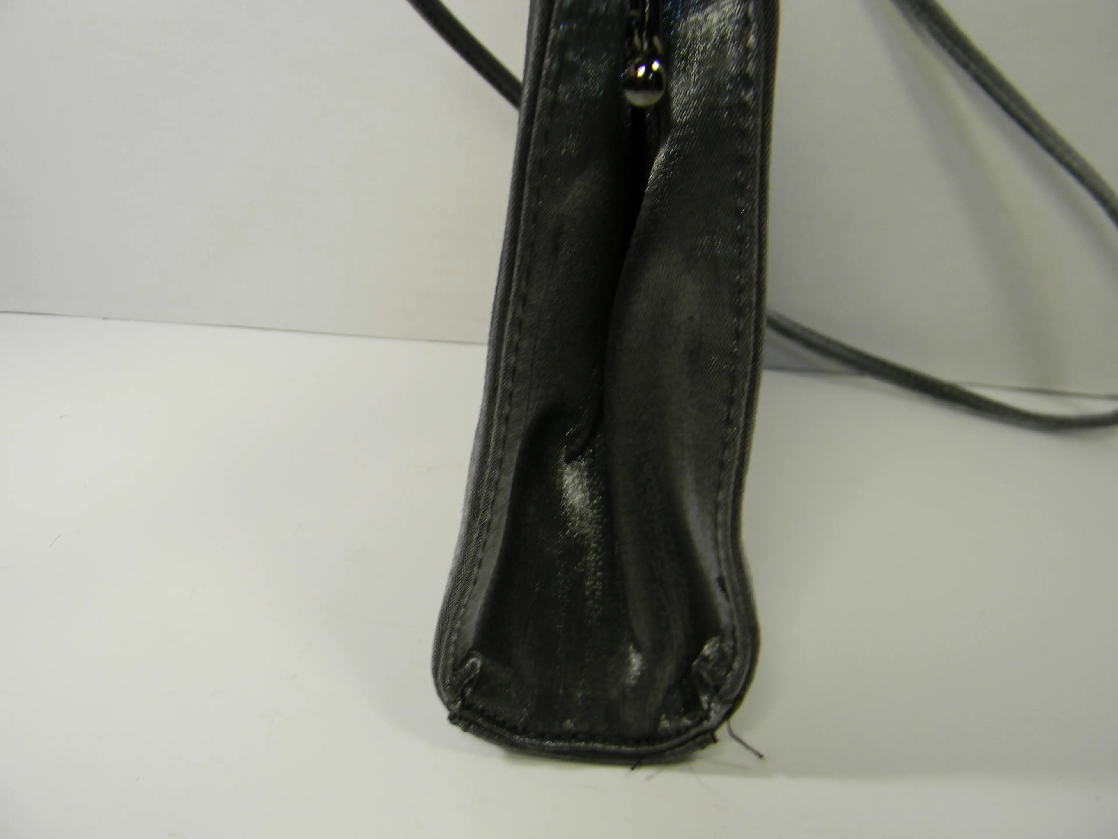 Image 2 of 12