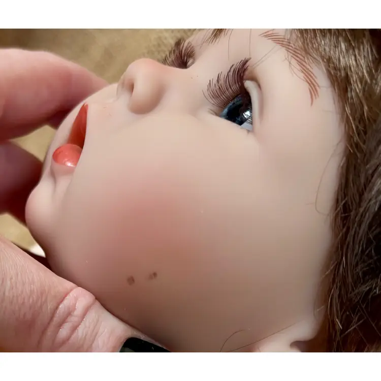 Yesteria Reborn Baby Doll Brown Hair Blue Eyes Lifelike Realistic Weighted Toy