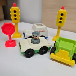 Vintage Fisher Price Little People Vehicles & Traffic Light Set