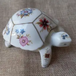 #01 Vintage Porcelain Turtle Trinket Box with Flowers