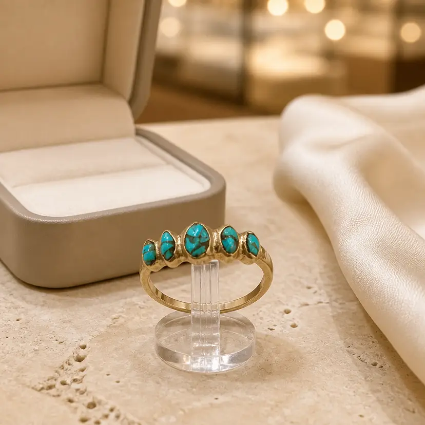 Sterling Silver Ring With Turquoise Stones, Size 6.75