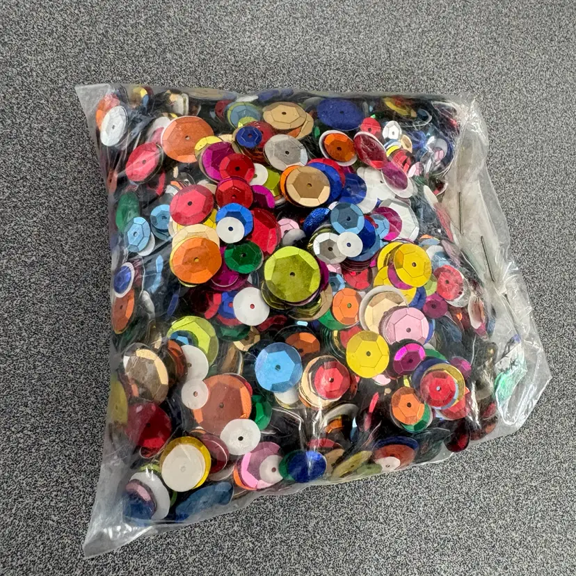 Sequin Beads 3.7 Oz