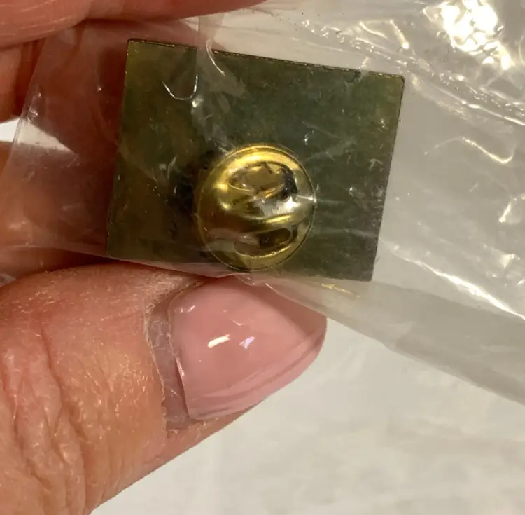 Vintage Texaco Havoline Racing Pin