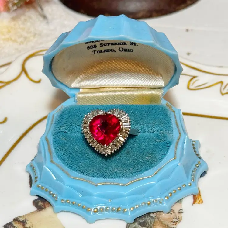 Sterling Silver Ruby Heart Ring With Rhinestone Baguette Size 7.5