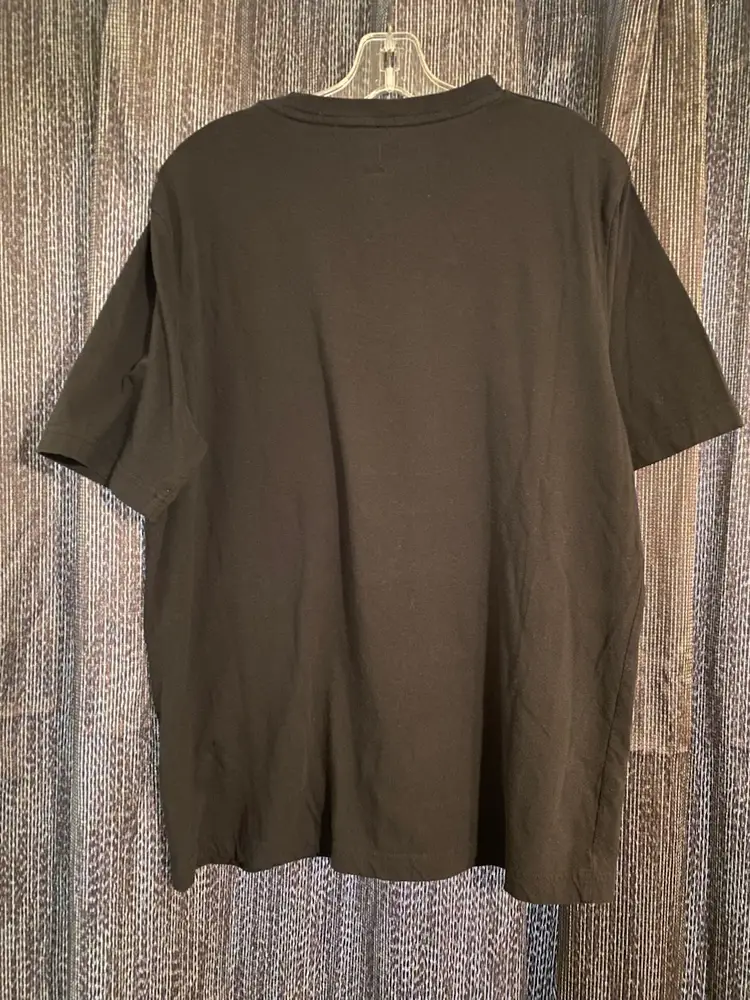 NFL Team Apparel Size XL Black Raiders Short Sleeve T-Shirt - Patch Logo