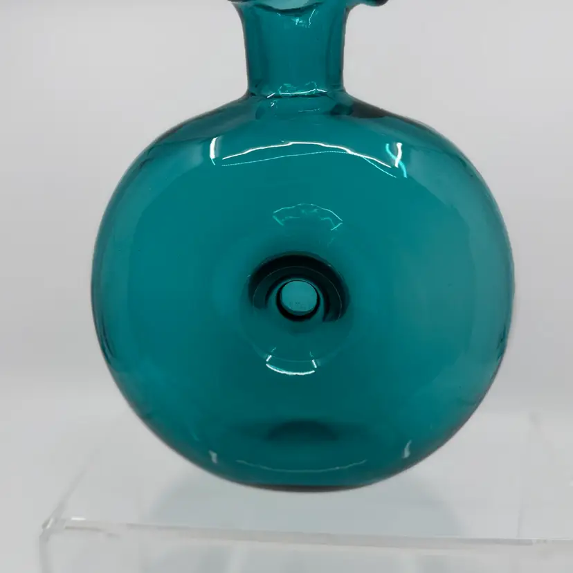 Donut Teal Blue Green Scalloped Top Vase 7”