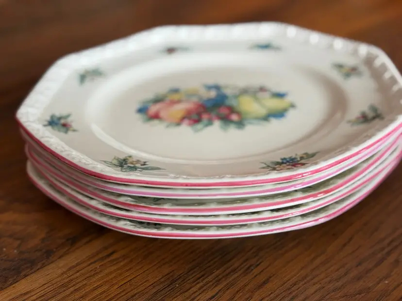 Avon Sweet Country Harvest Dinner Plates – Set of 5 – 10” Octagonal Fruit & Floral Design