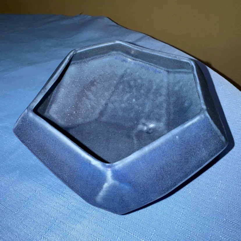 Lauren HB Studio faceted Hexagonal Ceramic Bowl in Matte Blue 7”