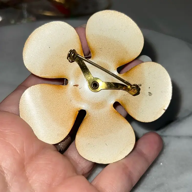 Vintage Large Enamel Flower Brooch Caramel & Yellow 2 3/4”