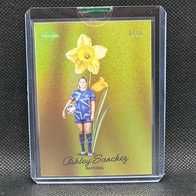 Ashley Sanchez 2024 Parkside NWSL Vol 1 Flowers Gold /10 Case Hit NC Courage Soccer Card