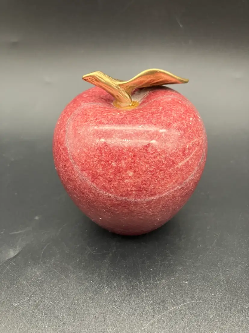 BIN - Red Marble Apple 🍎 With Brass Stem.