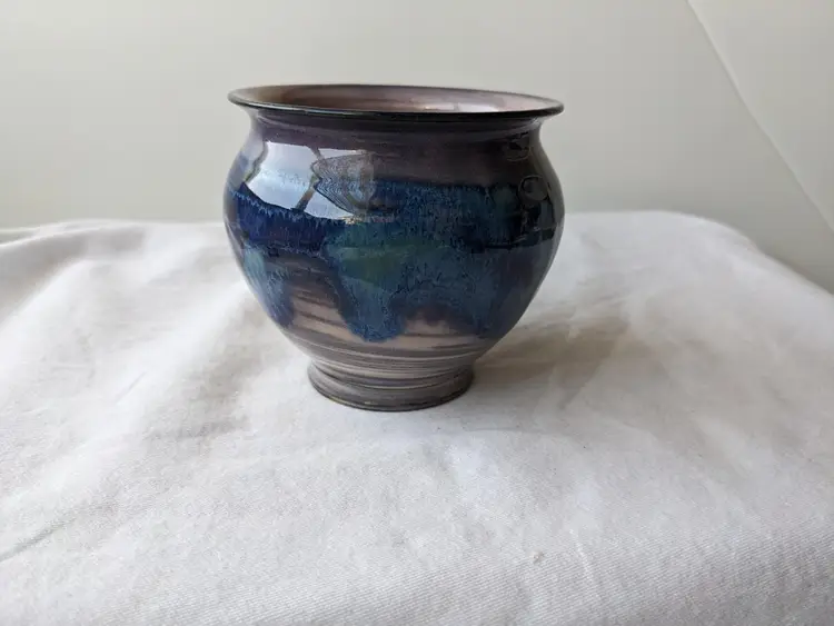 Ashburn Pottery Small Bowl Blue Glaze Mottled Clay Handmade John & Carole Bandurchin