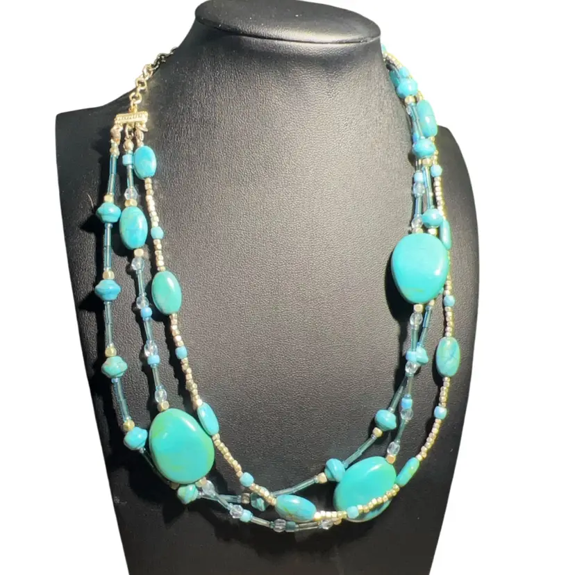 Vintage Avon Jewelry 3 Strand With Faux Turquoise Stones And Silver Tone Beads