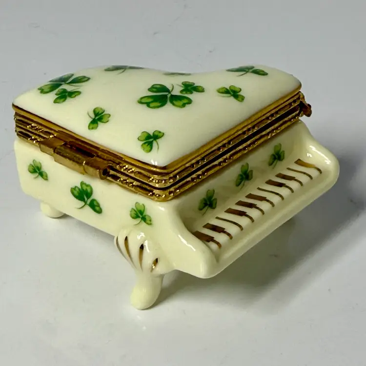 Lefton Porcelain Piano Shamrock ☘️ Trinket Box 1997