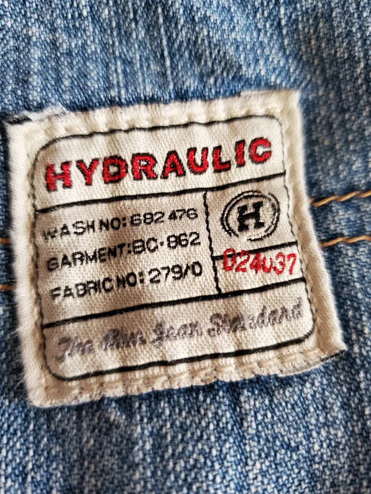 Vintage Womens Hydraulic Jean Shorts Size 11/12 Style 2353 (3 buttons, no zipper) Very Good Used Condition