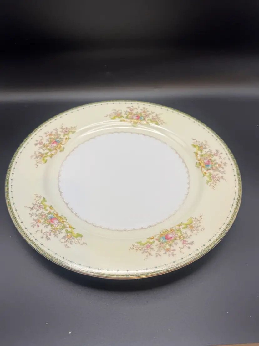 2 Meito China dinner plates - Marjorie pattern 10” Diameter Made In Japan