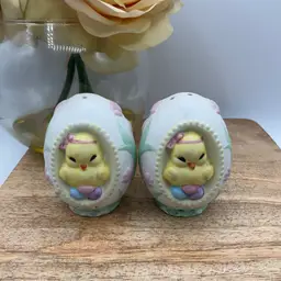 George Good Easter Salt & Pepper Shakers 2.25” H