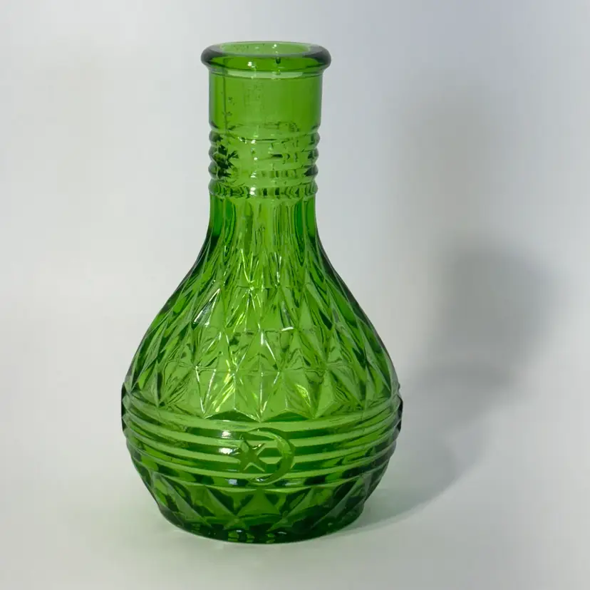 Moon Star Green Glass Bud Vase Briarwood Corp Cleveland 5" Tall 70's