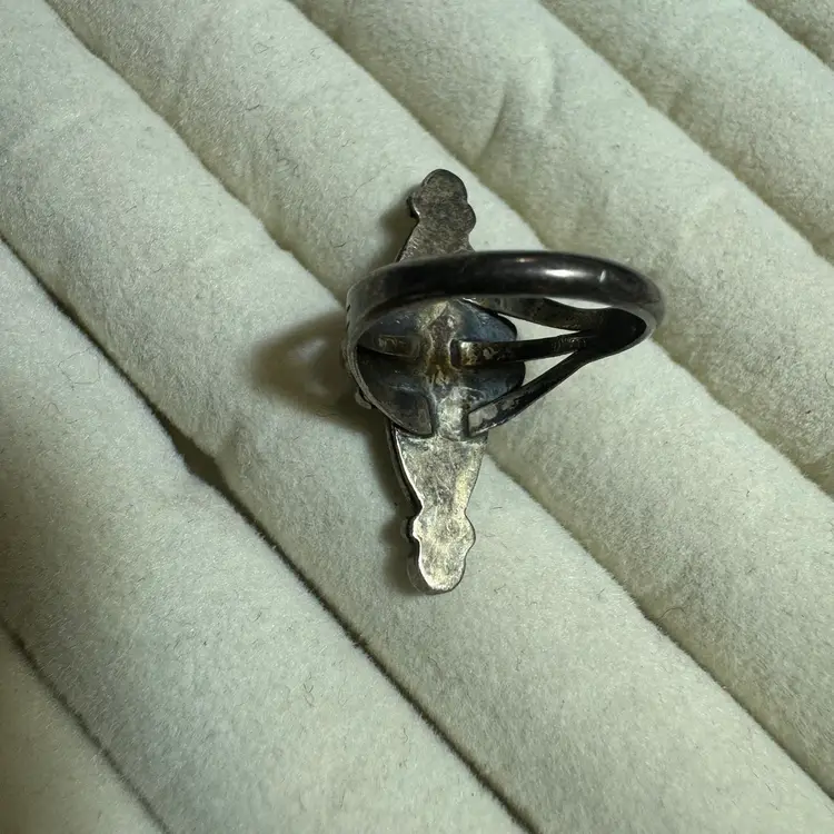 Sterling Native Ring Sz 6