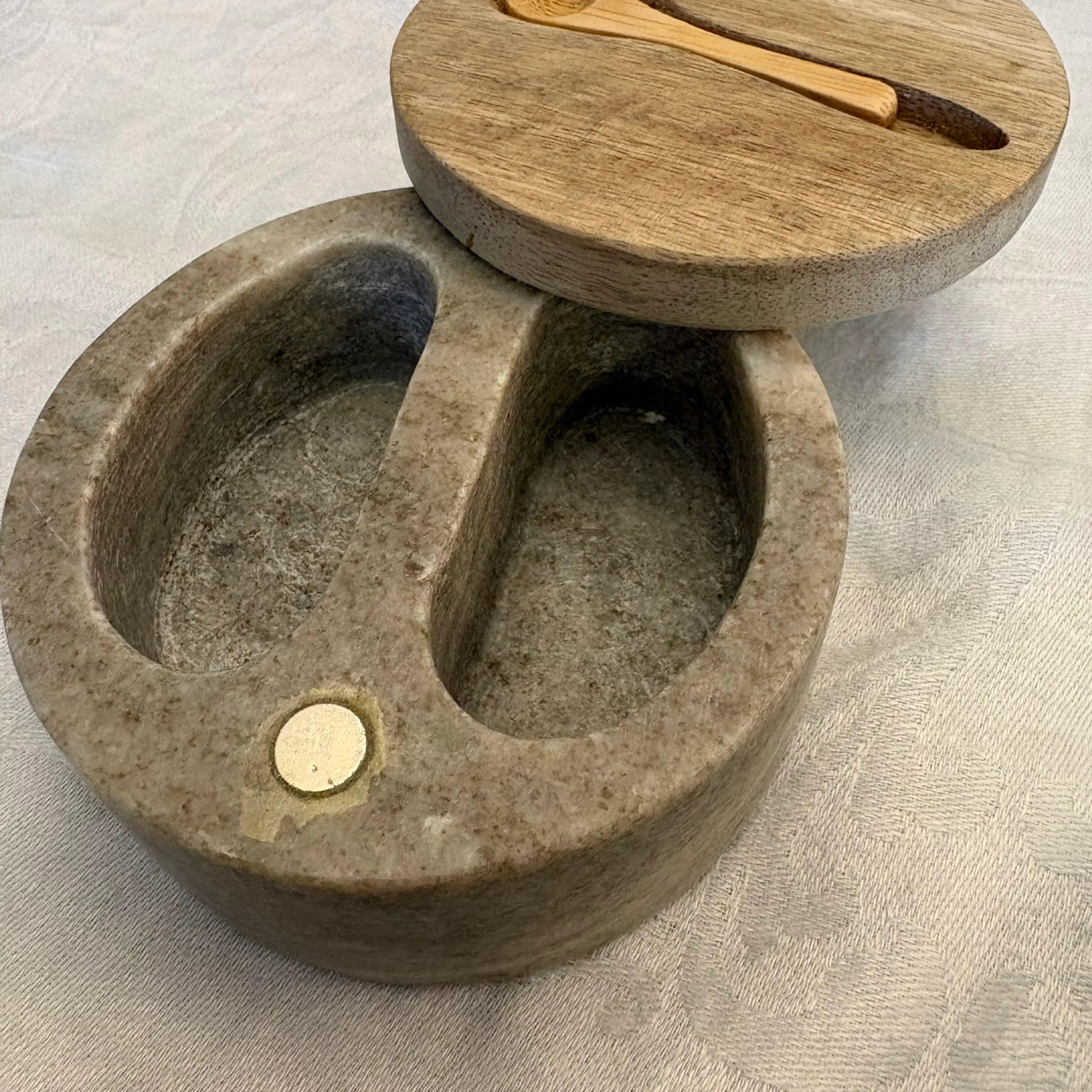 Image 2 of 5
